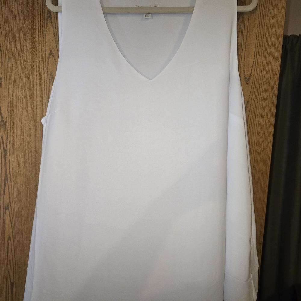 Cato Classic White Sleeveless Blouse